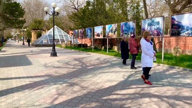 ЕВПАТОРИЯ СЕГОДНЯ/ ГОРОД ДЕТСТВА ГОТОВИТСЯ К ПЛЯЖНОМУ СЕЗОНУ/ песчаные пляжи Крыма смотреть онлайн