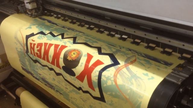 Печать изображения на интерьерном станке смотреть онлайн