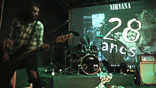 Nirvana - Blew - Live смотреть онлайн