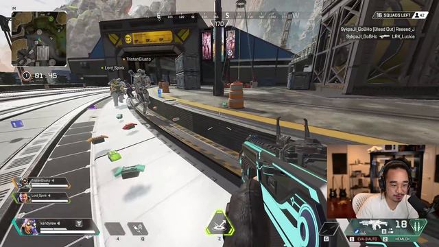 We tried to give enemies free loot in Apex Legends. This is what they did. смотреть онлайн