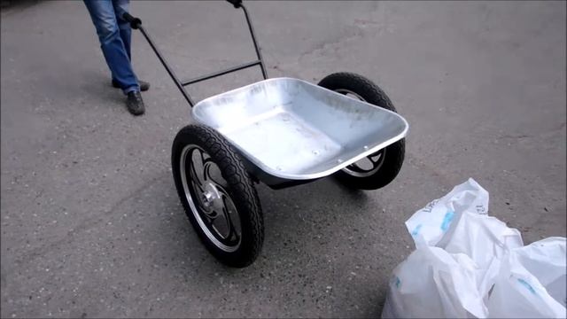 Тачка строительная на колёсах от мопеда Альфа смотреть онлайн