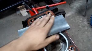 ВМТ первого цилиндра. Выступ поршня (измерения)