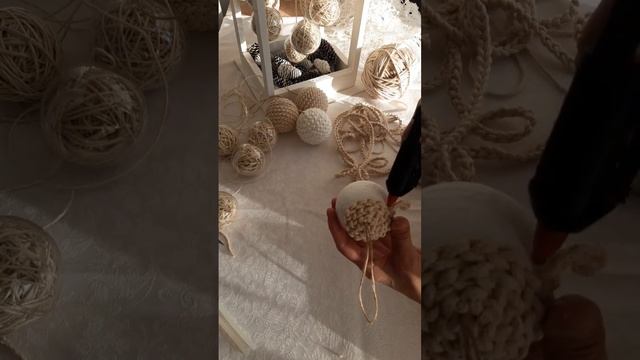 Шары на ёлку вязаные крючком. смотреть онлайн