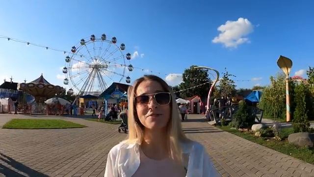 Парк аттракционов Сказка в Крылатском | Куда сходить в Москве? День с нами. смотреть онлайн