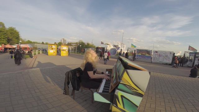 Old Car Land in Kiev Piano rock covers by Oksana Kostenko смотреть онлайн