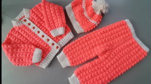 Детский костюмчик на возраст 6-12 месяцев