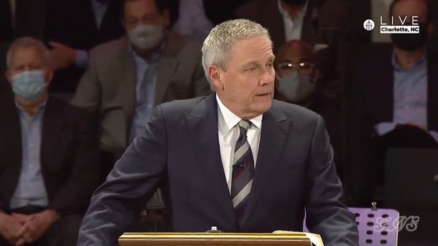 2020.11.08. " Он не медлит" Пастор Лорен Ливингстон. Церковь " Central Church" г. Шарлотт. смотреть онлайн