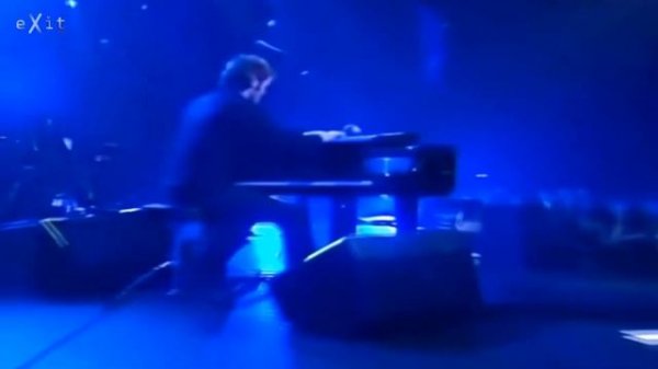 A-Ha - Scoundrel Days (Music Video)