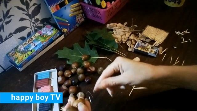 БАБОЧКА ИЗ ЖЁЛУДЕЙ＃ПОДЕЛКИ СВОИМИ РУКАМИ смотреть онлайн