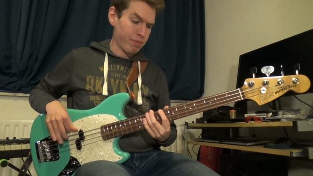 Fender Vintera Mustang Bass + flatwounds = groovy смотреть онлайн
