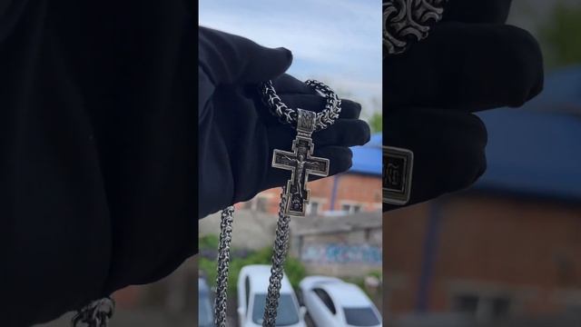 Серебряная цепочка с крестом смотреть онлайн