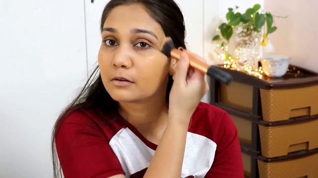 Loreal Infallible Pro Matte Foundation Review + GIVEAWAY / Swatches + Wear Test / Nidhi Katiyar смотреть онлайн