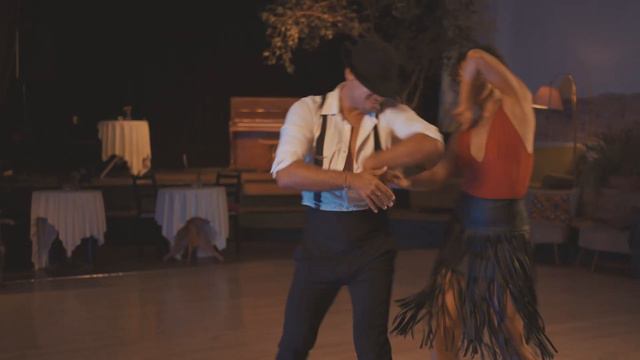 Leoni Torres y Rosario Flores – Se Me Olvidó Quererte | Salsa Dancing | Daniel Rosas & Yara Zrein смотреть онлайн