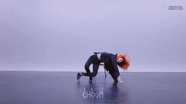 Red Lights (Originally by Stray Kids' Bang Chan and Hyunjin) - Dance cover by Yeji and Miyeon смотреть онлайн