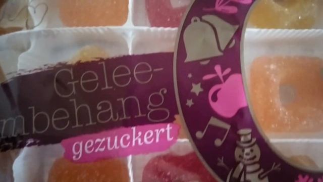 Скидки на рождественские сладости в магазине Penny 23.12