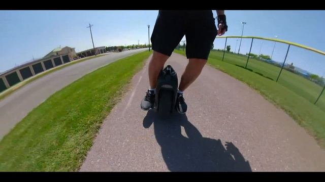 Ninebot One Z10 high speed carving test - low speed maneuverability - sounds смотреть онлайн