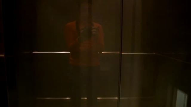 Национальная библиотека Латвии "Замок света" - лифт смотреть онлайн