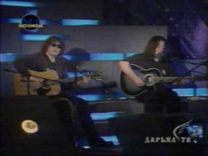 Агата Крсити - Глеб поет "Ты уходишь" (фрагмент из  "Ночного VJ", 2000)