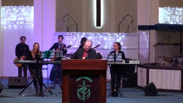 Святой Господь Бог Всемогущий - группа прославления + молитва пастора ц."Ковчег" - 7.01.2018 смотреть онлайн