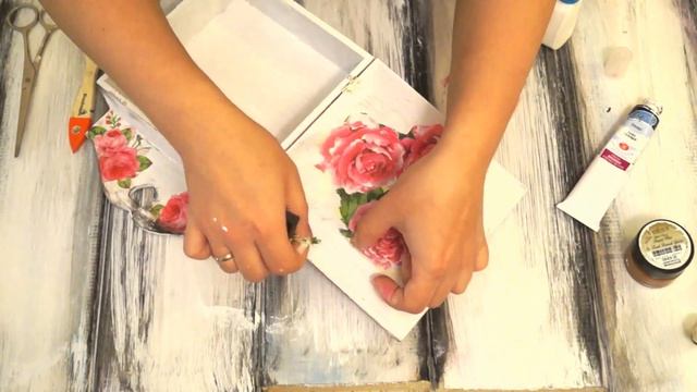 DIY//ПРОСТОЙ ДЕКУПАЖ