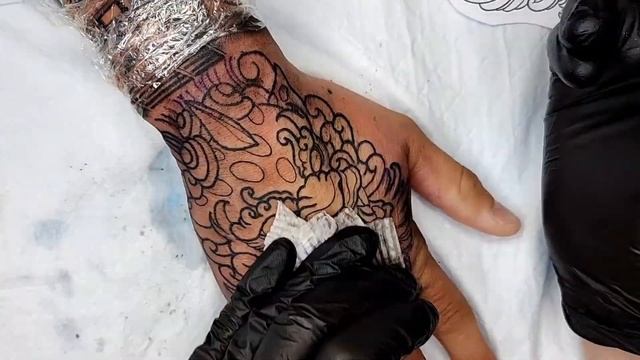 TATTOO TIME LAPSE | Foo Dog Neotraditional Tattoo смотреть онлайн