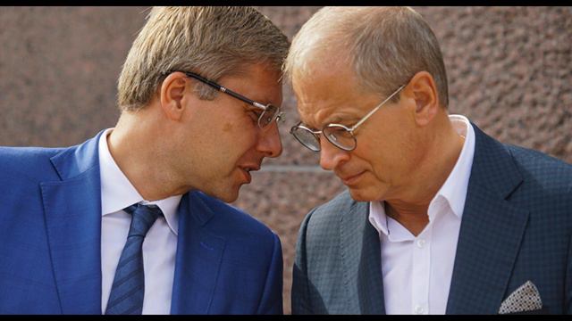 Андрис Америкс оправдывается в том почему он в Брюсселе русские школы отказался поддерживать смотреть онлайн