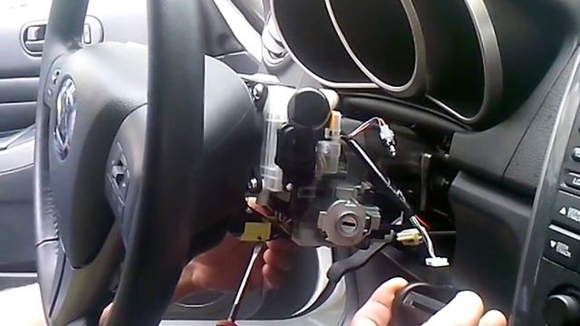 Заклинил замок зажигания мазда CX7,мазда 6.Ремонт замка зажигания. 8 903 977 00 50 смотреть онлайн