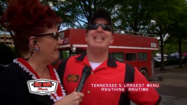 City Cafe Diner Commercial; Viv the Waitress and Rufus. смотреть онлайн