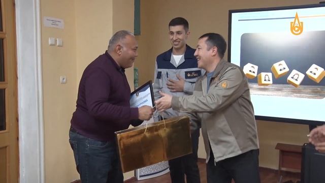 О деятельности нового центра оценки квалификации при Учебном центре АГМК смотреть онлайн