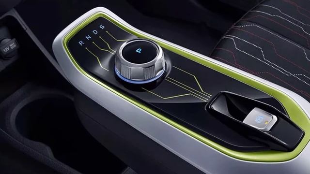 Changan BenBen E-Star EV Exterior And Interior смотреть онлайн