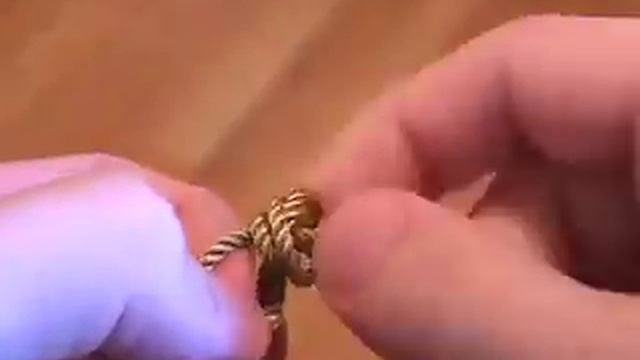 Tying Knots on a Knot Rosary смотреть онлайн