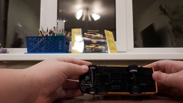 Обзор игрушек. Маршрутное такси (газель).