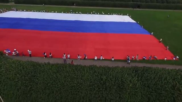 Матушка Россия в чем же твоя сила В Боге и молитвах и в победных битвах смотреть онлайн