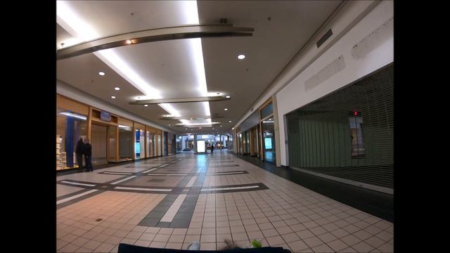 Final Walk Around Spring Hill Mall смотреть онлайн