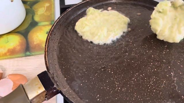 На все лето бомбические оладушки и салат из кабачков смотреть онлайн