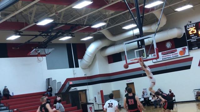 Abbotsford's Cade Faber dunks to join 1000 Point Club смотреть онлайн