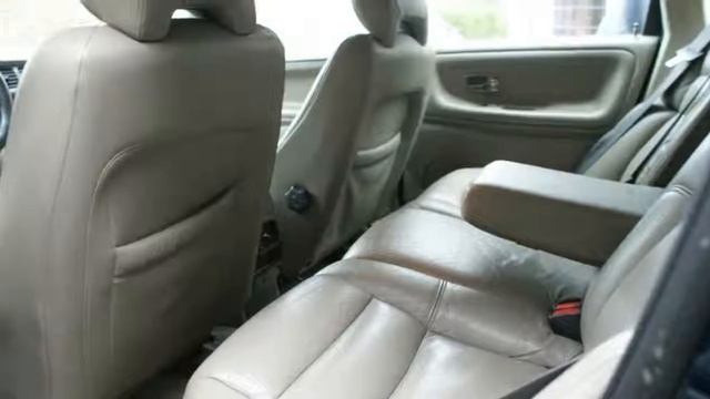 Volvo V70 XC 70 AUT, 2.5T, LEDER, 7 Pers, Cross Country
