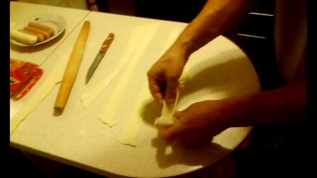 СОСИСКА В ТЕСТЕ смотреть онлайн