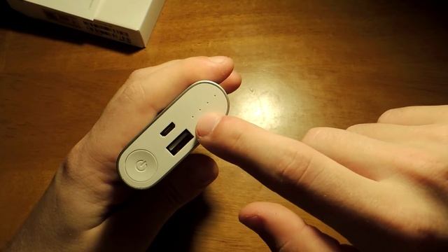 Обзор Xiaomi Mi Power Bank 10000 mAh смотреть онлайн