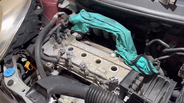 Nissan Micra K12 Engine Spark Plugs Replacement and Air Filter Replacement #nissan #micra #engine смотреть онлайн