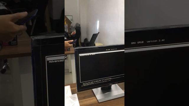 Dell EMC HPC First Boot [ x4 NVIDIA Tesla V100 32GB] смотреть онлайн