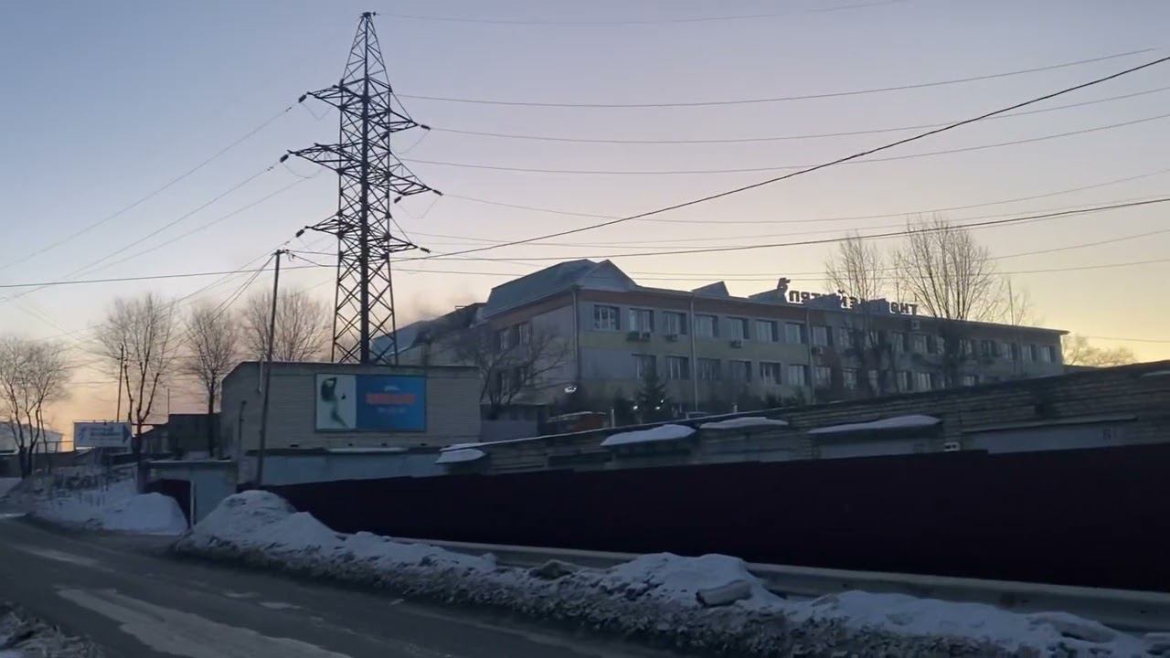 Горит крыша фитнес центра пятый элемент в Хабаровске смотреть онлайн
