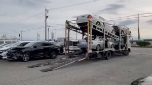 В разборе Mercedes w220 Mercedes w202 из Японии