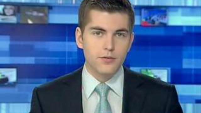 Блондинка сажает самолёт смотреть онлайн