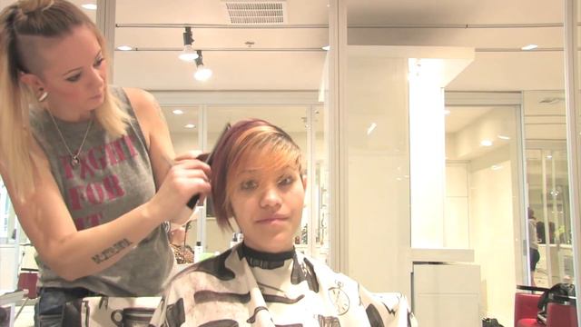 Sophia LV - Pt 1: Undercut Pixie to Deal w/ the Heat (TA77.net Mini) смотреть онлайн