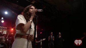 Selena Gomez - Love You Like A Love Song Live At (iHeart Radio) [-H9dbO5RShk].mp4