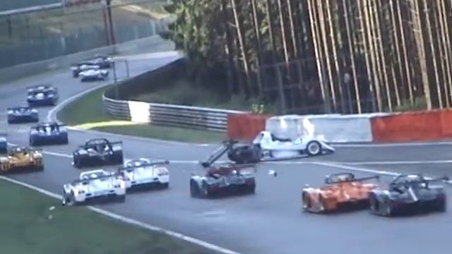 Radical Big Crash Eau Rouge - Spa 2007 смотреть онлайн