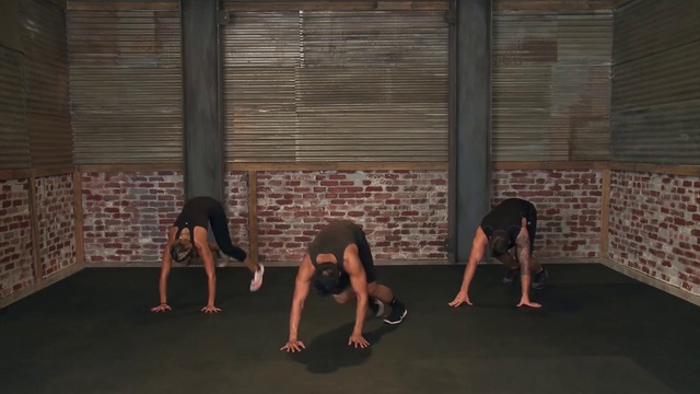 Mike Donavanik - 2. Cardio. Xtreme Burn Bodyweight Blast смотреть онлайн