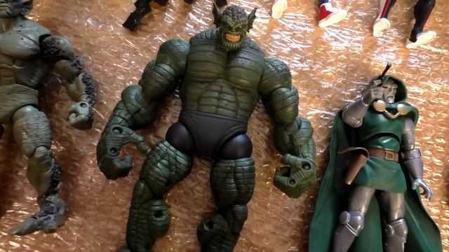 Продаю фигурки Marvel Legends!