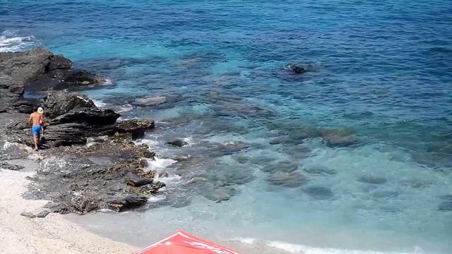 Plaka Beach Agios Ioannis Greece смотреть онлайн